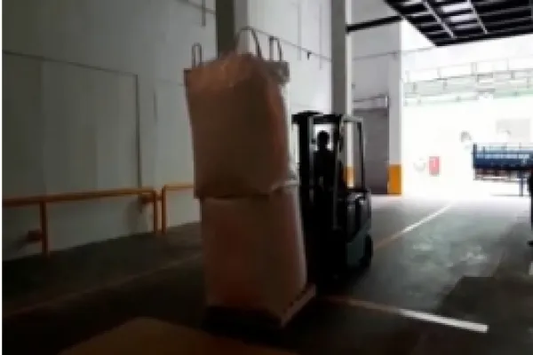 順班股份有限公司_順班太空包落摔測試