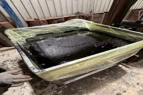 順班股份有限公司_瀝青內袋高溫150度裝載測試